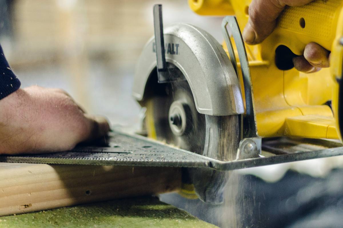 Tools Band Saw: Your Ultimate Guide to Choosing, Using, and Mastering the Woodworker’s Secret Weapon